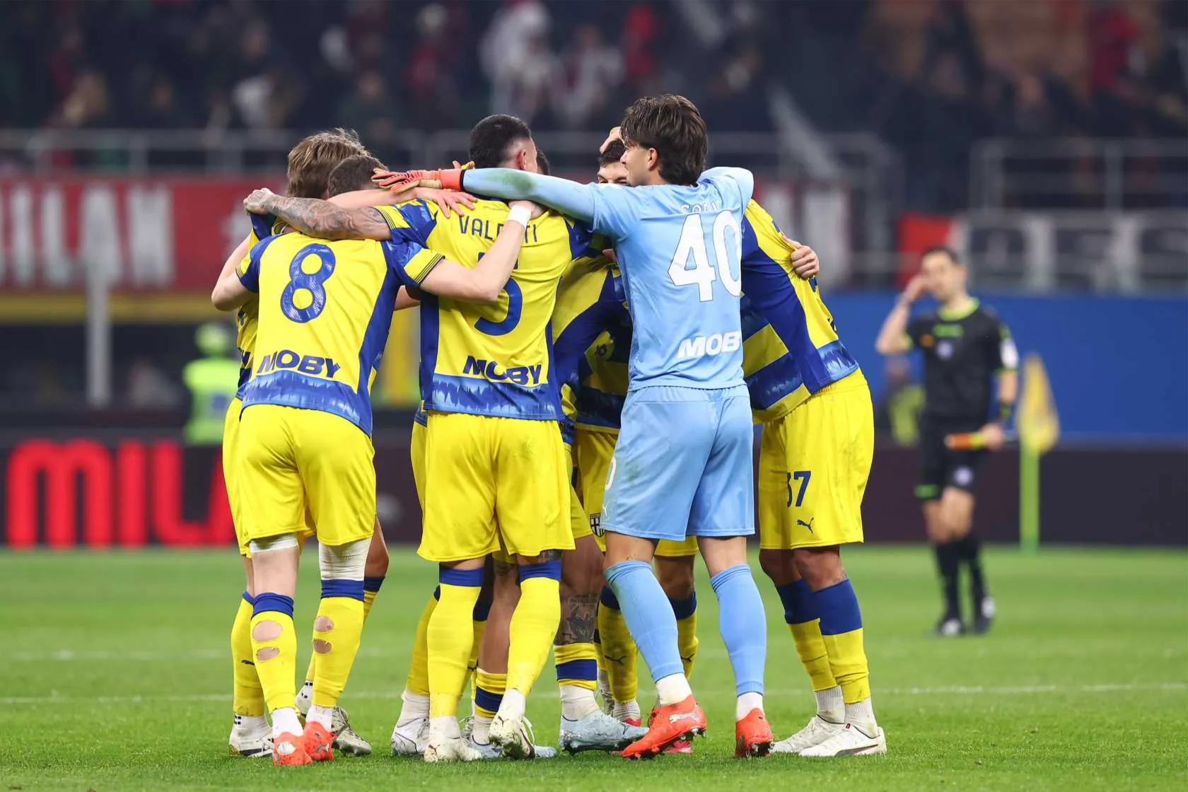 Parma players preparing for the Serie A match against Cagliari